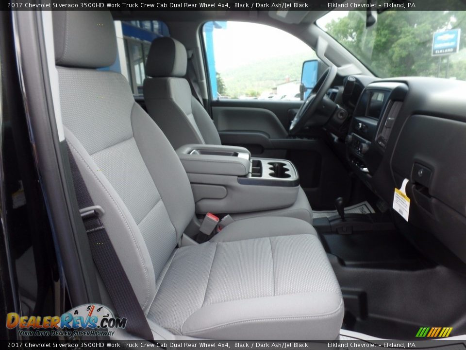 2017 Chevrolet Silverado 3500HD Work Truck Crew Cab Dual Rear Wheel 4x4 Black / Dark Ash/Jet Black Photo #11