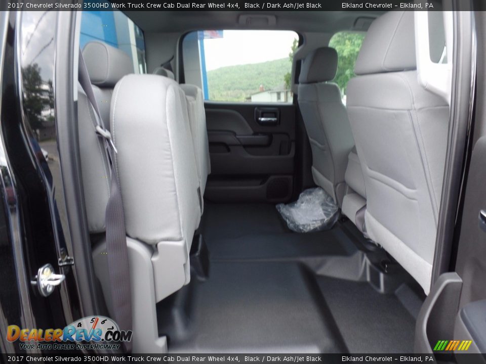2017 Chevrolet Silverado 3500HD Work Truck Crew Cab Dual Rear Wheel 4x4 Black / Dark Ash/Jet Black Photo #13