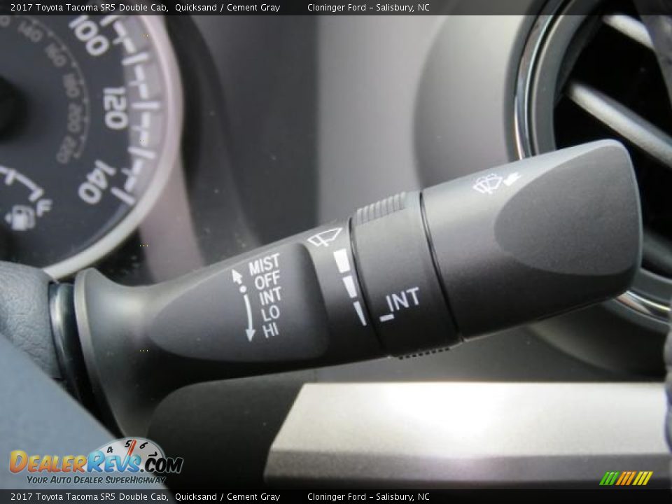 Controls of 2017 Toyota Tacoma SR5 Double Cab Photo #22