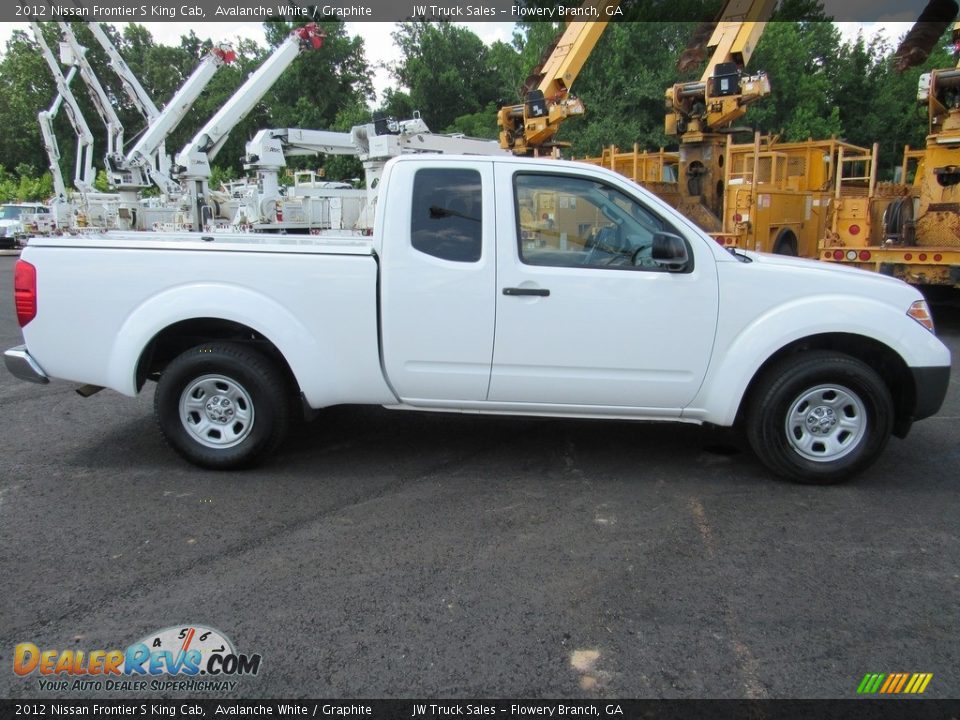 2012 Nissan Frontier S King Cab Avalanche White / Graphite Photo #8