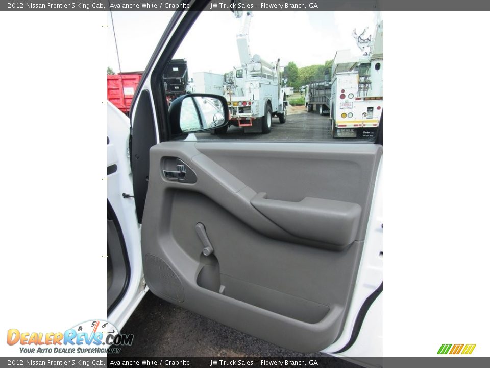 2012 Nissan Frontier S King Cab Avalanche White / Graphite Photo #11