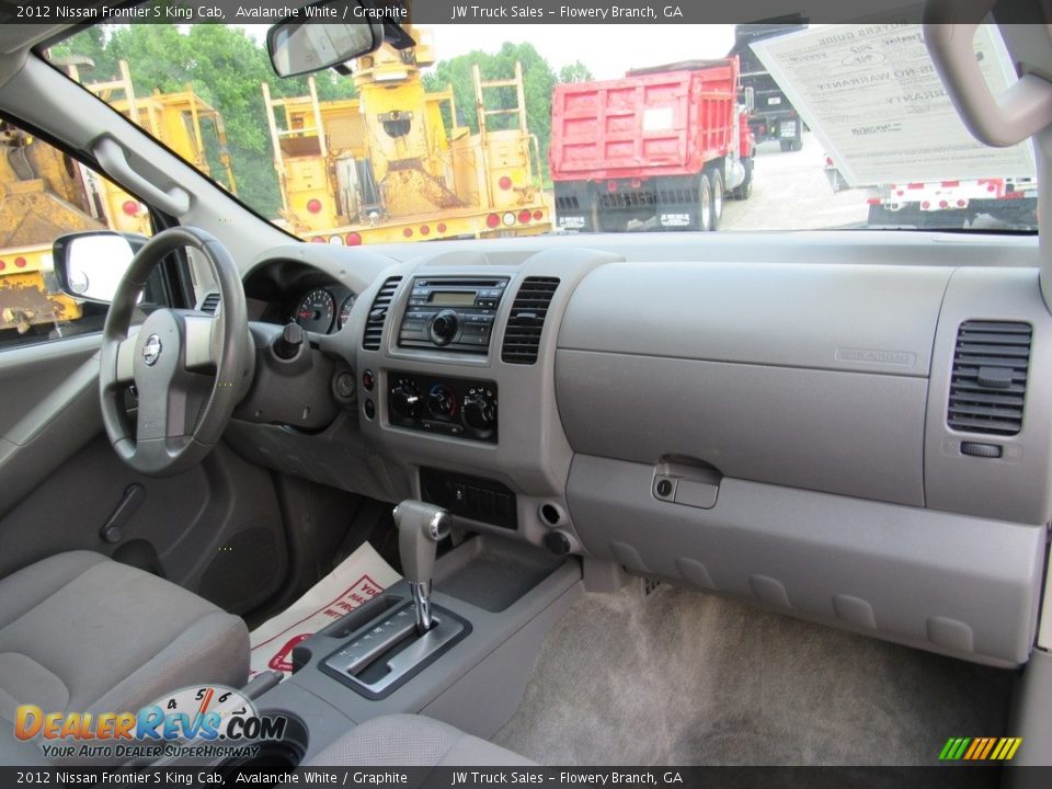 2012 Nissan Frontier S King Cab Avalanche White / Graphite Photo #15