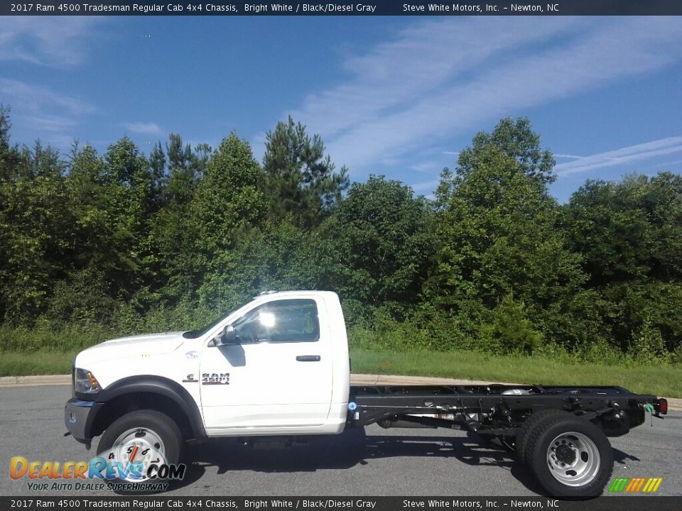 2017 Ram 4500 Tradesman Regular Cab 4x4 Chassis Bright White / Black/Diesel Gray Photo #1