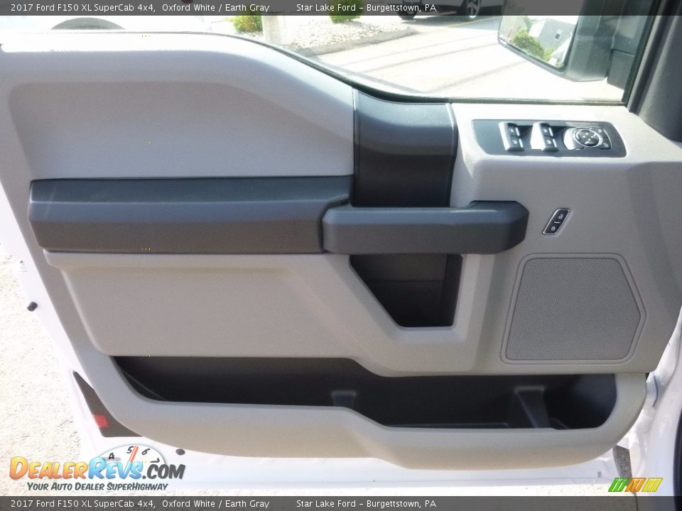 2017 Ford F150 XL SuperCab 4x4 Oxford White / Earth Gray Photo #13