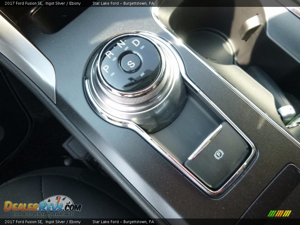2017 Ford Fusion SE Ingot Silver / Ebony Photo #16