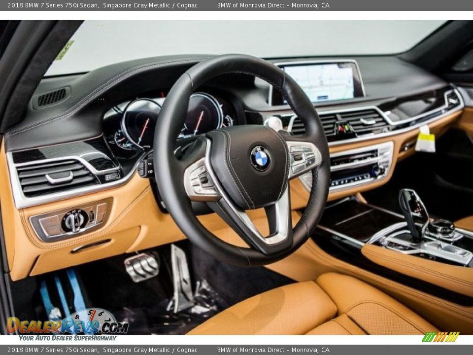 Dashboard of 2018 BMW 7 Series 750i Sedan Photo #5