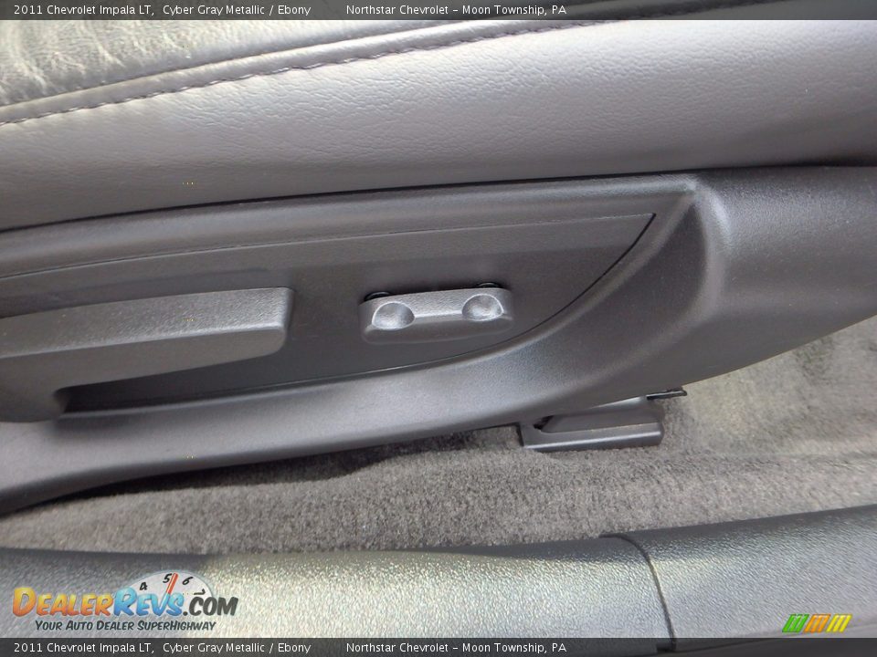 2011 Chevrolet Impala LT Cyber Gray Metallic / Ebony Photo #16