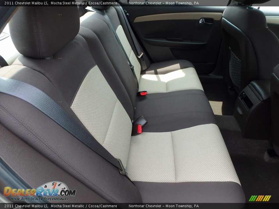 2011 Chevrolet Malibu LS Mocha Steel Metallic / Cocoa/Cashmere Photo #17
