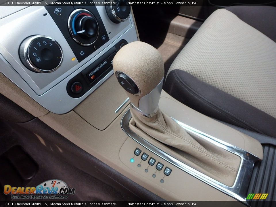 2011 Chevrolet Malibu LS Mocha Steel Metallic / Cocoa/Cashmere Photo #25