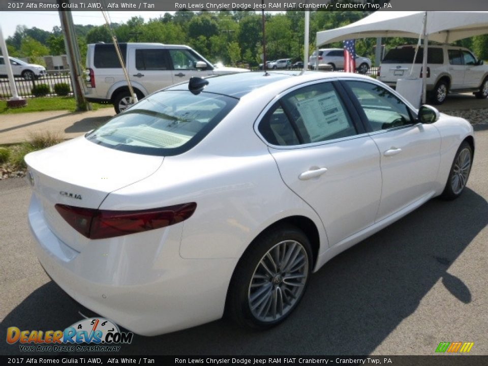 2017 Alfa Romeo Giulia Ti AWD Alfa White / Tan Photo #7