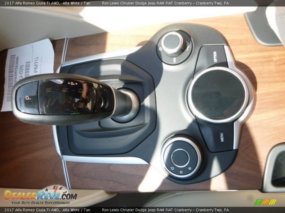 2017 Alfa Romeo Giulia Ti AWD Alfa White / Tan Photo #28