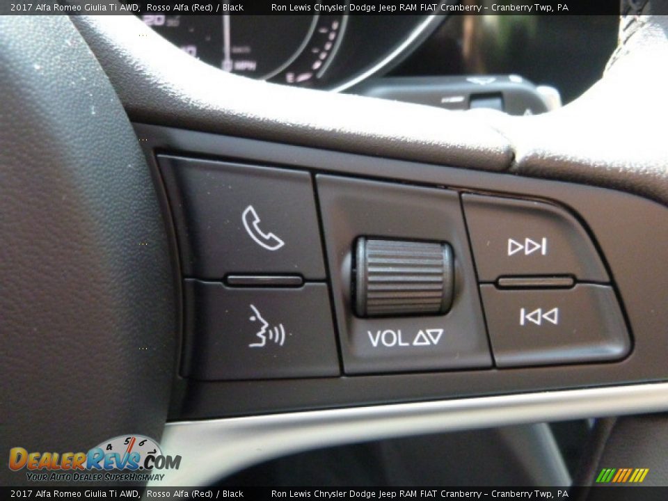 2017 Alfa Romeo Giulia Ti AWD Rosso Alfa (Red) / Black Photo #27