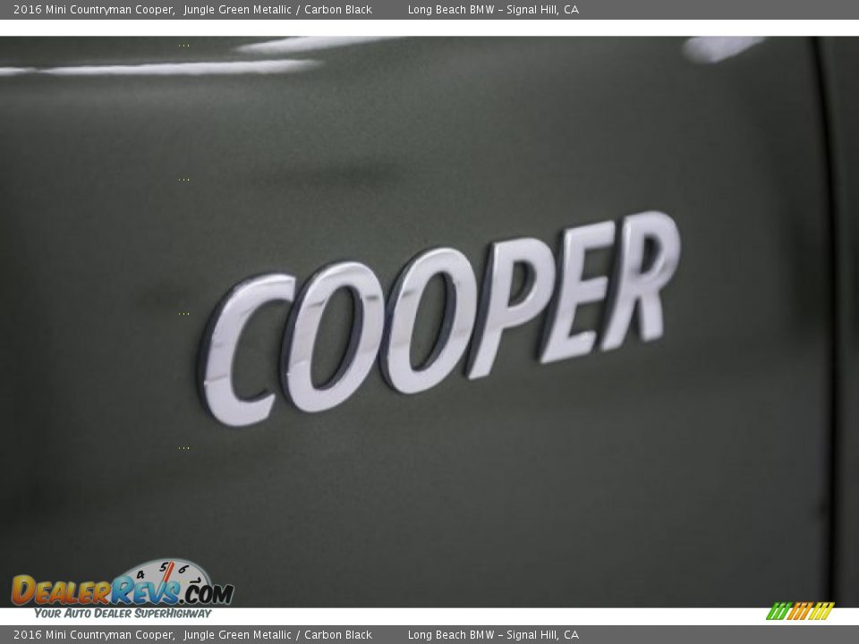 2016 Mini Countryman Cooper Jungle Green Metallic / Carbon Black Photo #7