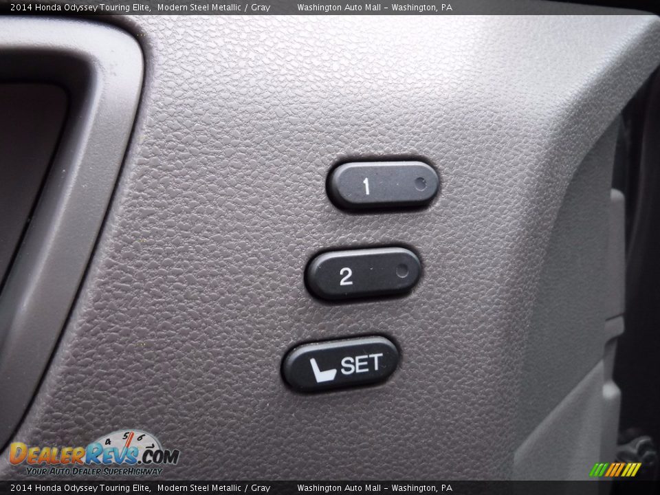 2014 Honda Odyssey Touring Elite Modern Steel Metallic / Gray Photo #17