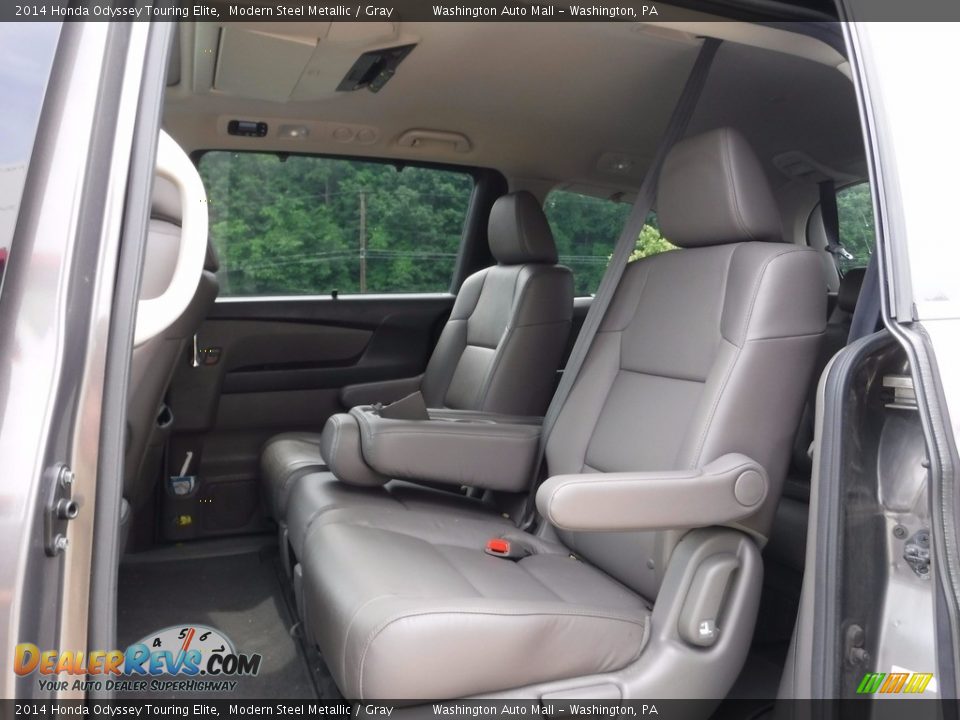 2014 Honda Odyssey Touring Elite Modern Steel Metallic / Gray Photo #26