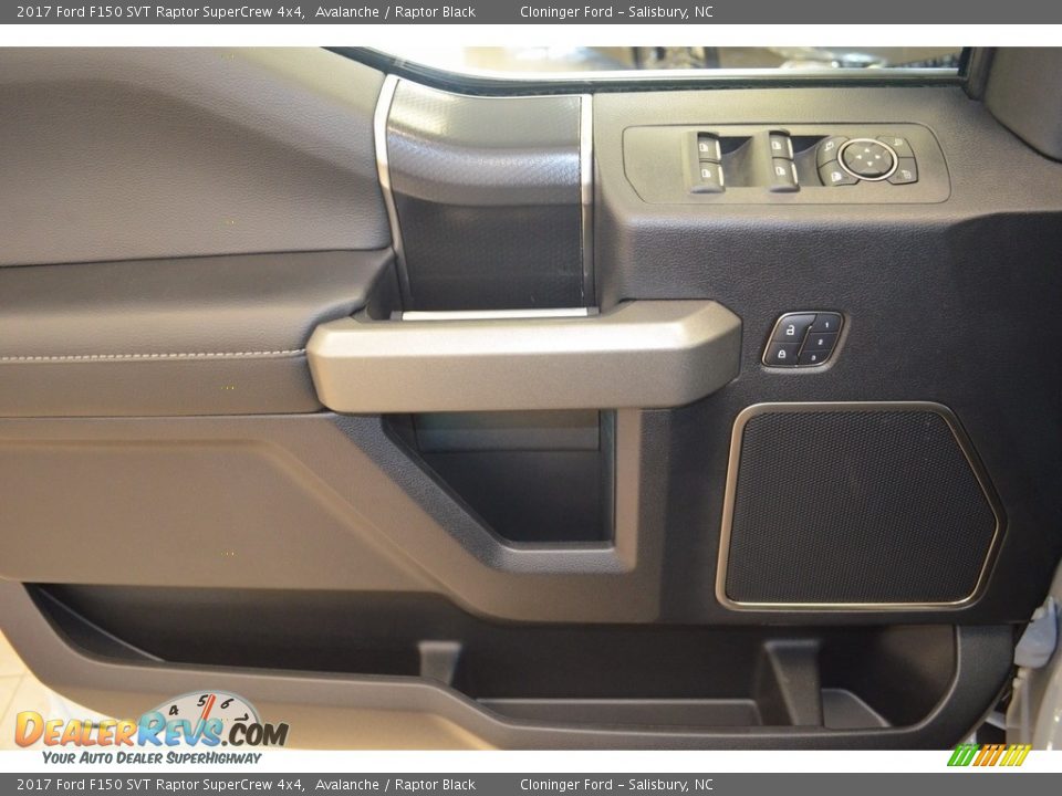 2017 Ford F150 SVT Raptor SuperCrew 4x4 Avalanche / Raptor Black Photo #7