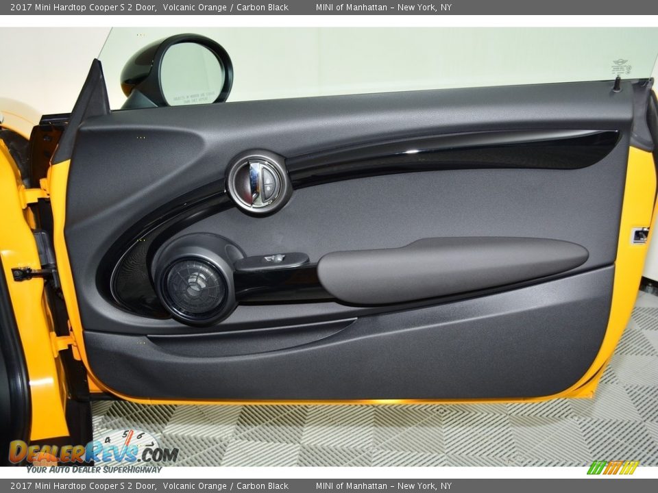 2017 Mini Hardtop Cooper S 2 Door Volcanic Orange / Carbon Black Photo #18