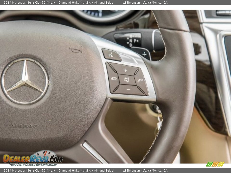 2014 Mercedes-Benz GL 450 4Matic Diamond White Metallic / Almond Beige Photo #17