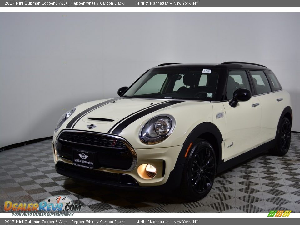 2017 Mini Clubman Cooper S ALL4 Pepper White / Carbon Black Photo #1