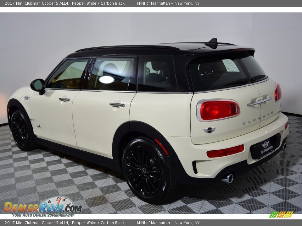 2017 Mini Clubman Cooper S ALL4 Pepper White / Carbon Black Photo #4