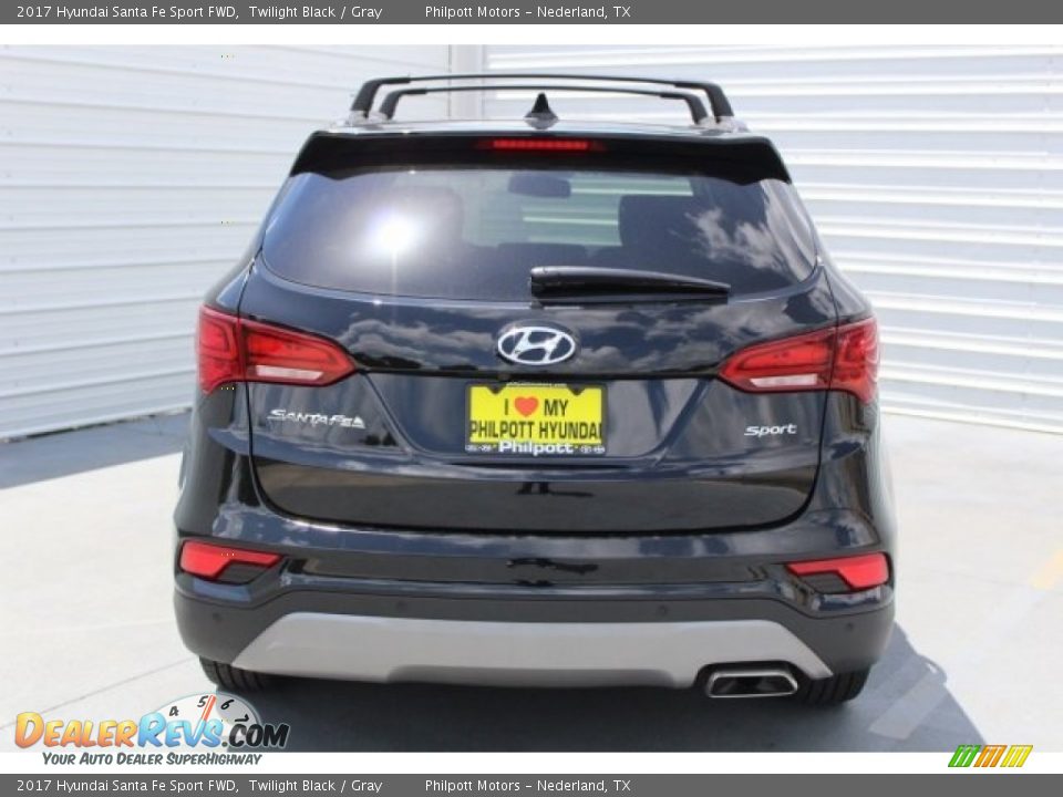 2017 Hyundai Santa Fe Sport FWD Twilight Black / Gray Photo #6