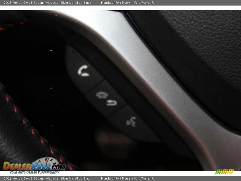 2013 Honda Civic Si Sedan Alabaster Silver Metallic / Black Photo #17