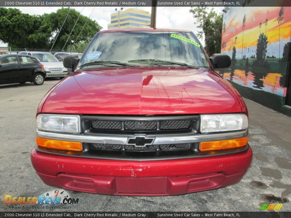 2000 Chevrolet S10 LS Extended Cab Dark Cherry Red Metallic / Medium Gray Photo #3