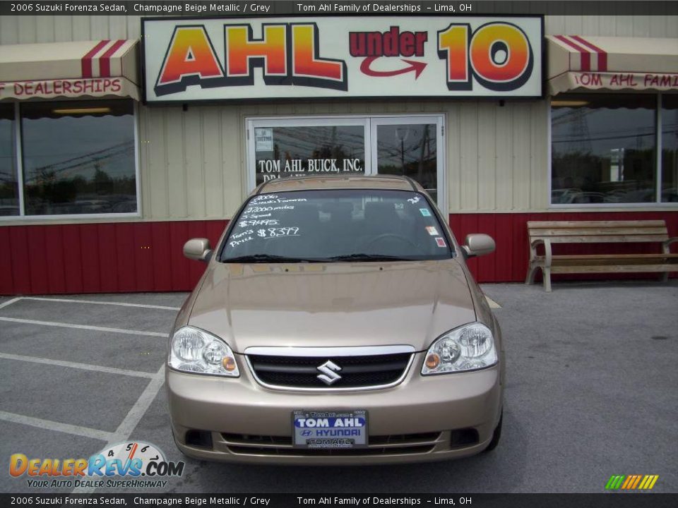 2006 Suzuki Forenza Sedan Champagne Beige Metallic / Grey Photo #1