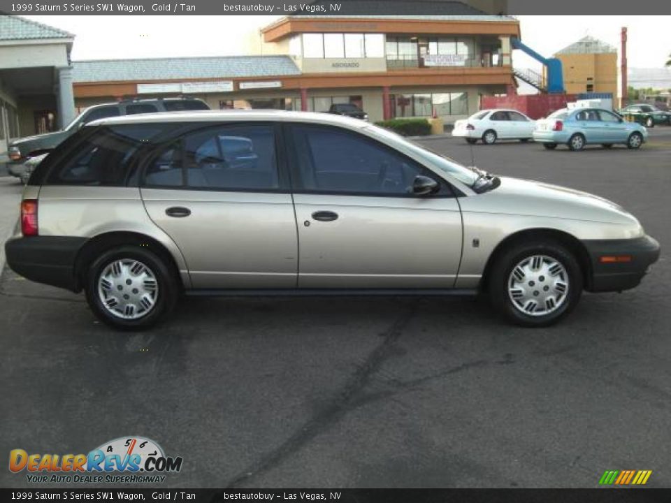 1999 Saturn S Series SW1 Wagon Gold / Tan Photo #5