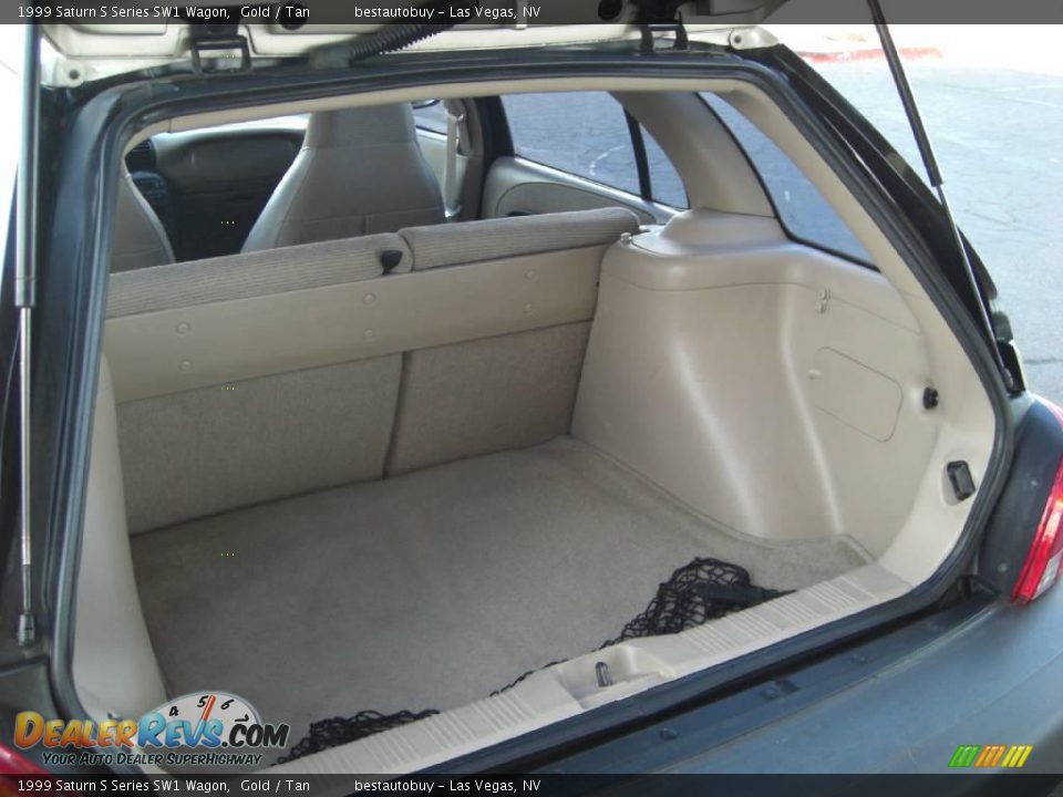 1999 Saturn S Series SW1 Wagon Gold / Tan Photo #20