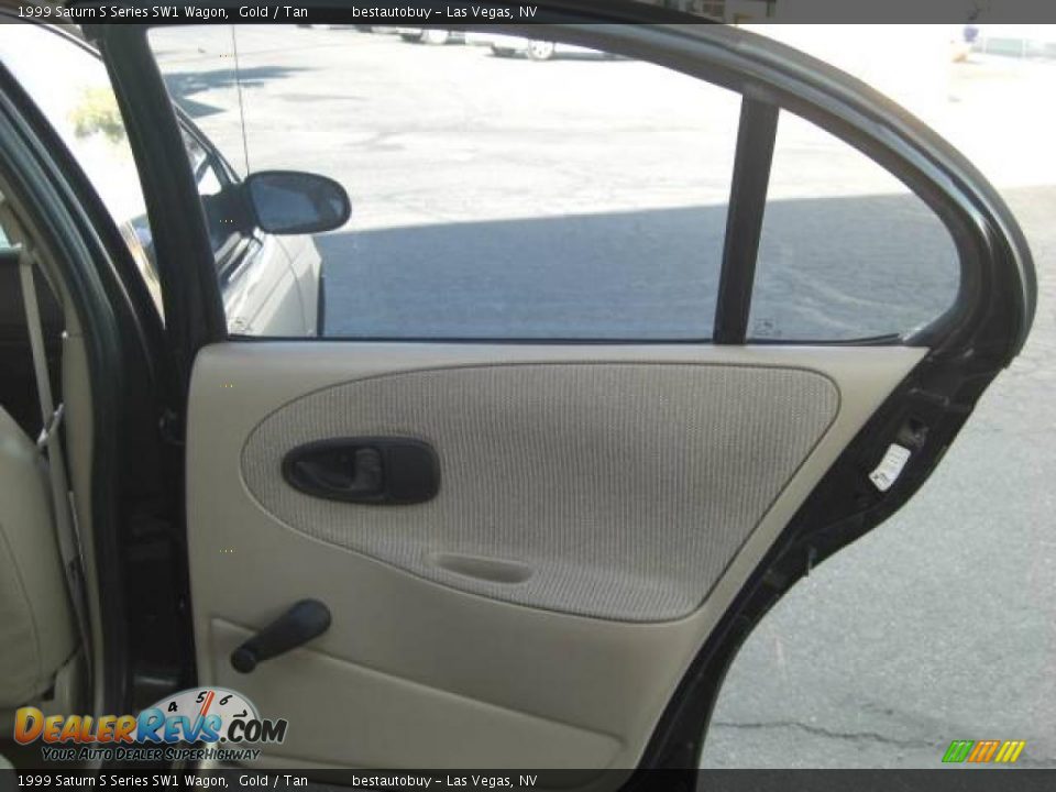 1999 Saturn S Series SW1 Wagon Gold / Tan Photo #28