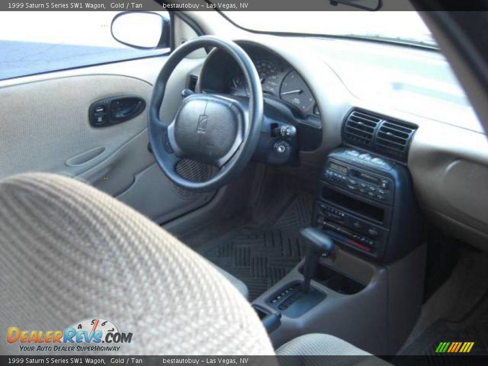 1999 Saturn S Series SW1 Wagon Gold / Tan Photo #31