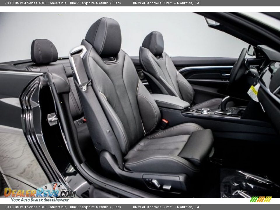 Front Seat of 2018 BMW 4 Series 430i Convertible Photo #2