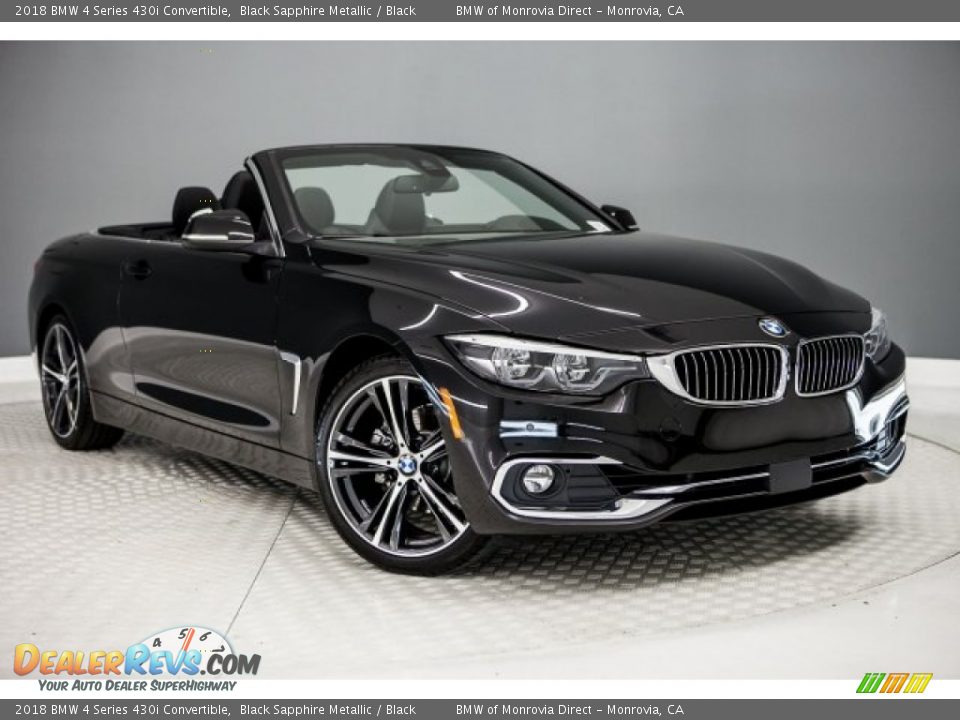 Front 3/4 View of 2018 BMW 4 Series 430i Convertible Photo #12