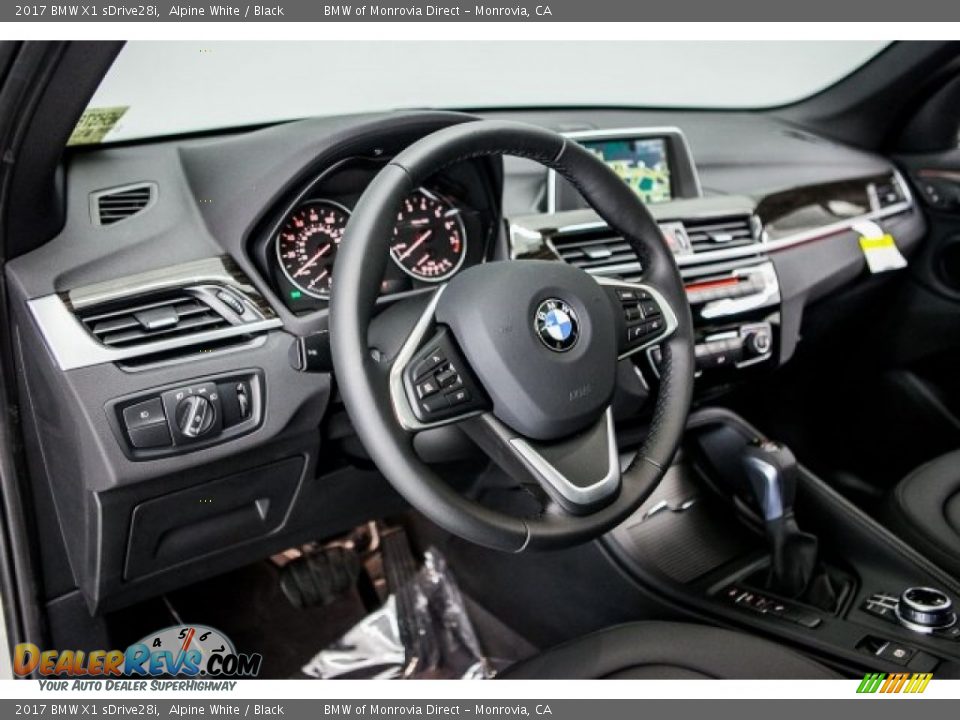 2017 BMW X1 sDrive28i Alpine White / Black Photo #5