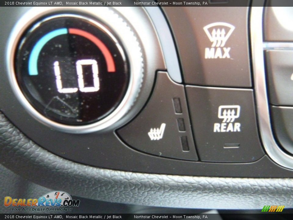 2018 Chevrolet Equinox LT AWD Mosaic Black Metallic / Jet Black Photo #18