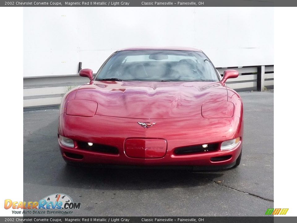 2002 Chevrolet Corvette Coupe Magnetic Red II Metallic / Light Gray Photo #4