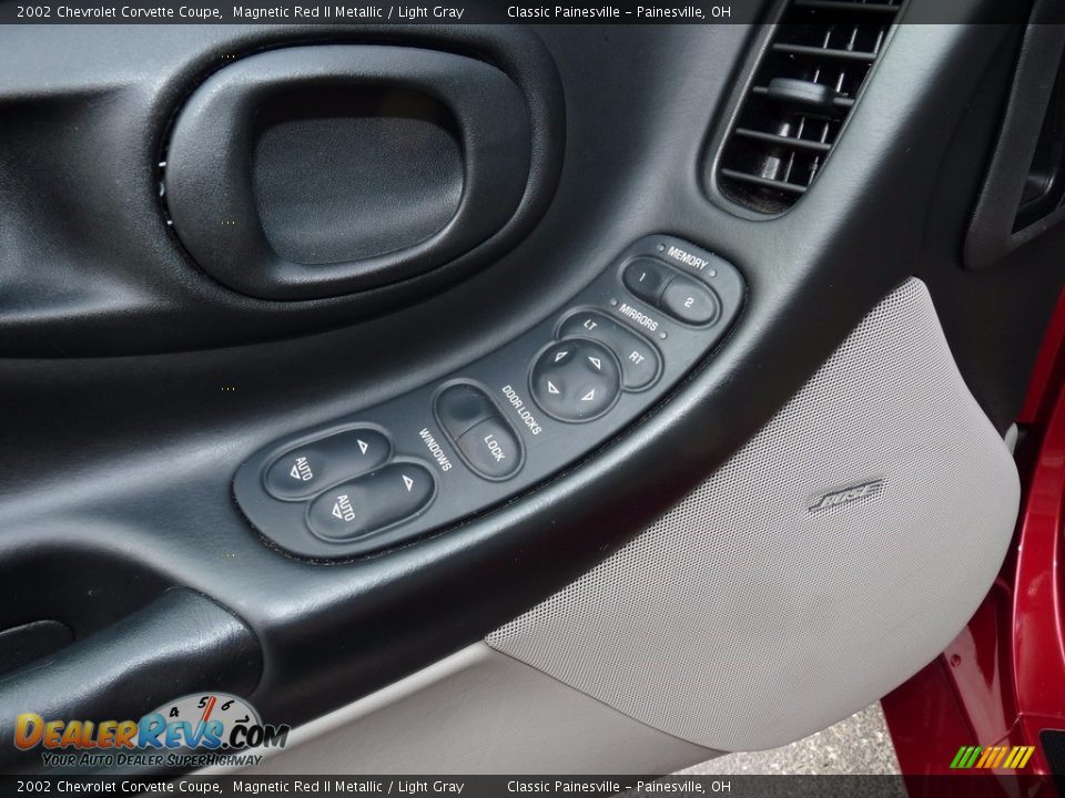 2002 Chevrolet Corvette Coupe Magnetic Red II Metallic / Light Gray Photo #9