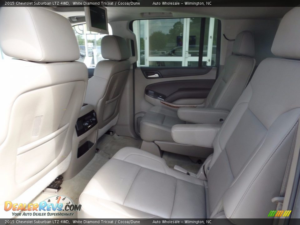 2015 Chevrolet Suburban LTZ 4WD White Diamond Tricoat / Cocoa/Dune Photo #12