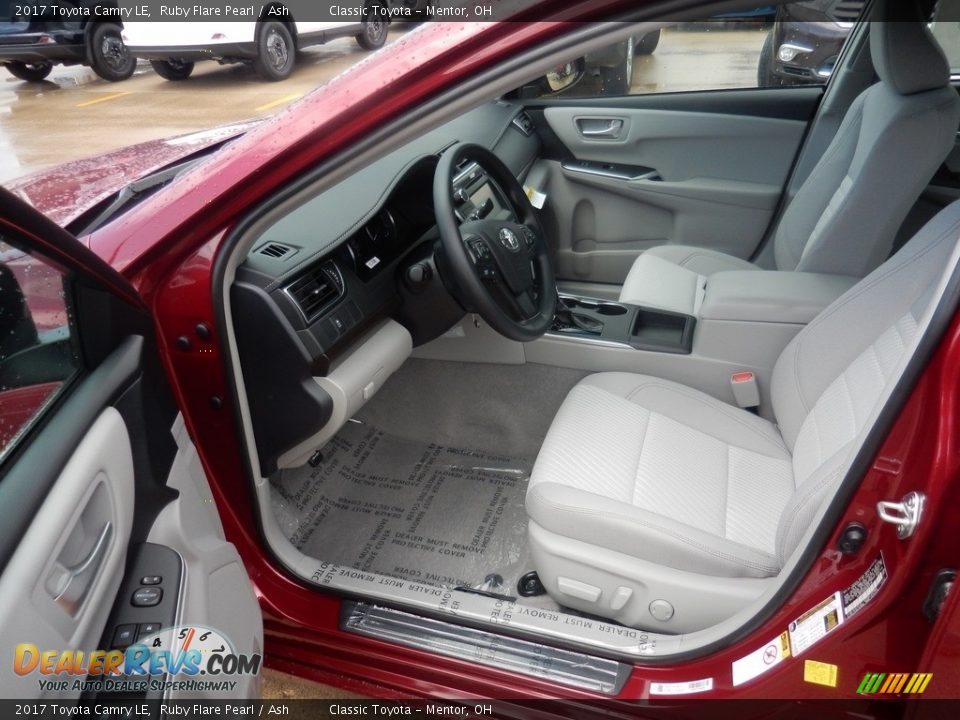2017 Toyota Camry LE Ruby Flare Pearl / Ash Photo #3