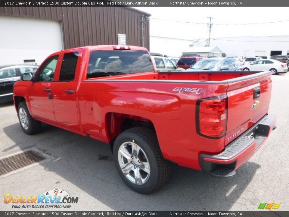 2017 Chevrolet Silverado 1500 Custom Double Cab 4x4 Red Hot / Dark Ash/Jet Black Photo #3