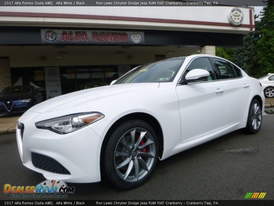 2017 Alfa Romeo Giulia AWD Alfa White / Black Photo #2