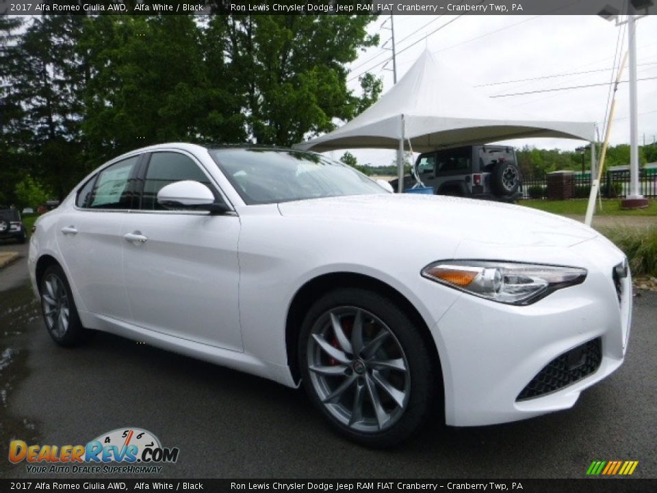 2017 Alfa Romeo Giulia AWD Alfa White / Black Photo #10