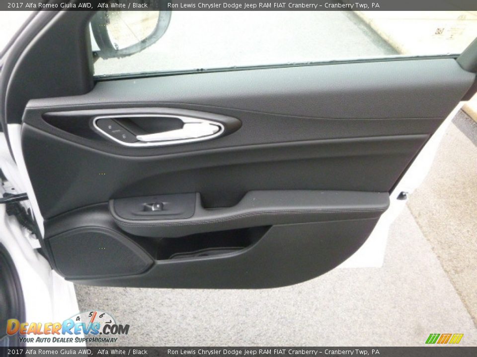 2017 Alfa Romeo Giulia AWD Alfa White / Black Photo #13