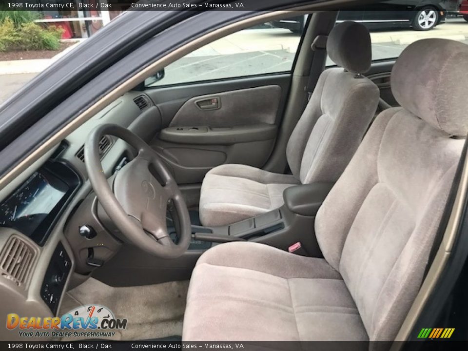 1998 Toyota Camry CE Black / Oak Photo #4