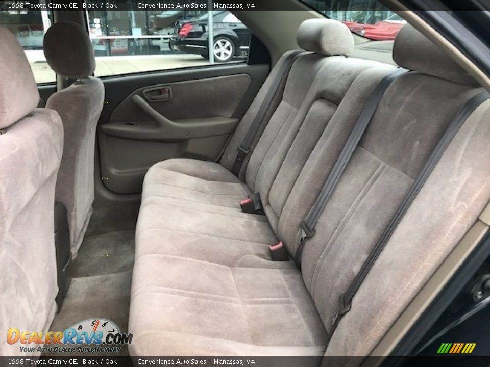 1998 Toyota Camry CE Black / Oak Photo #5