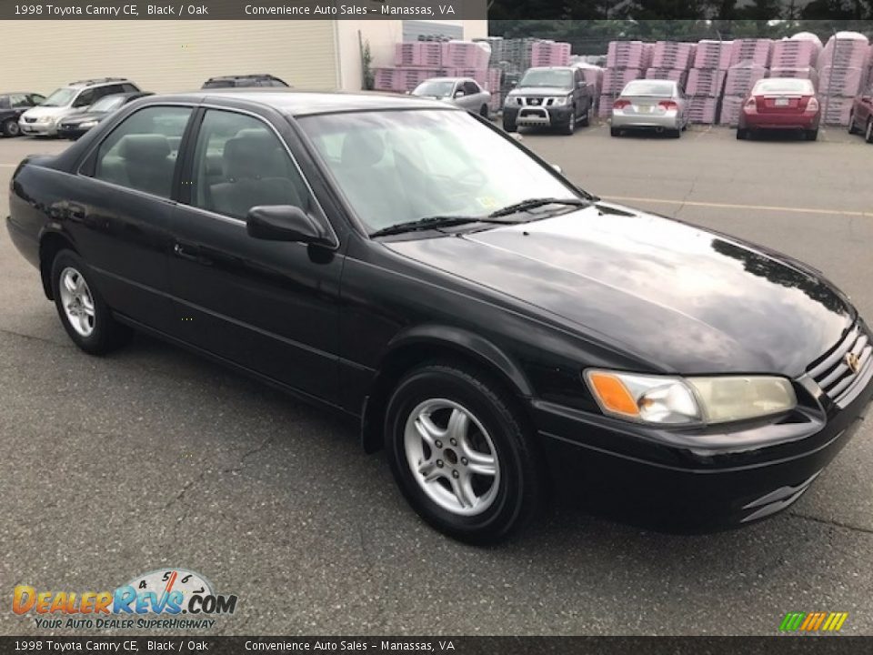 1998 Toyota Camry CE Black / Oak Photo #6