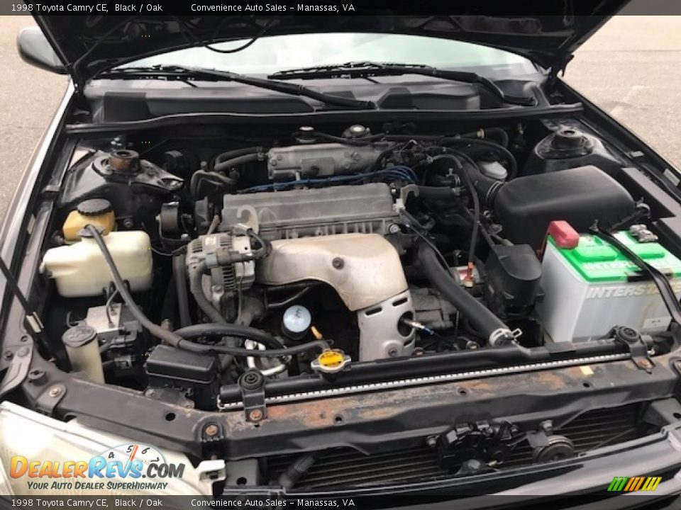 1998 Toyota Camry CE Black / Oak Photo #19
