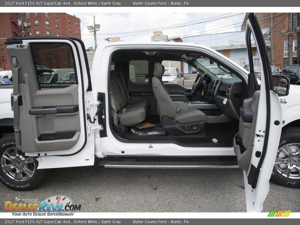 2017 Ford F150 XLT SuperCab 4x4 Oxford White / Earth Gray Photo #11