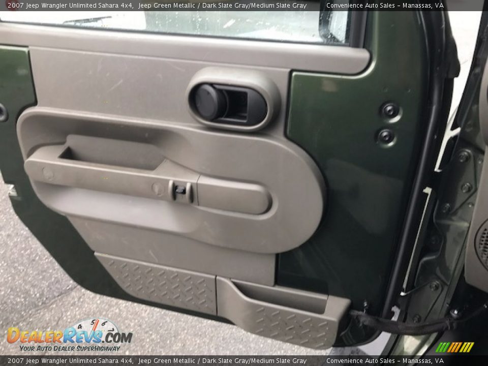 2007 Jeep Wrangler Unlimited Sahara 4x4 Jeep Green Metallic / Dark Slate Gray/Medium Slate Gray Photo #27